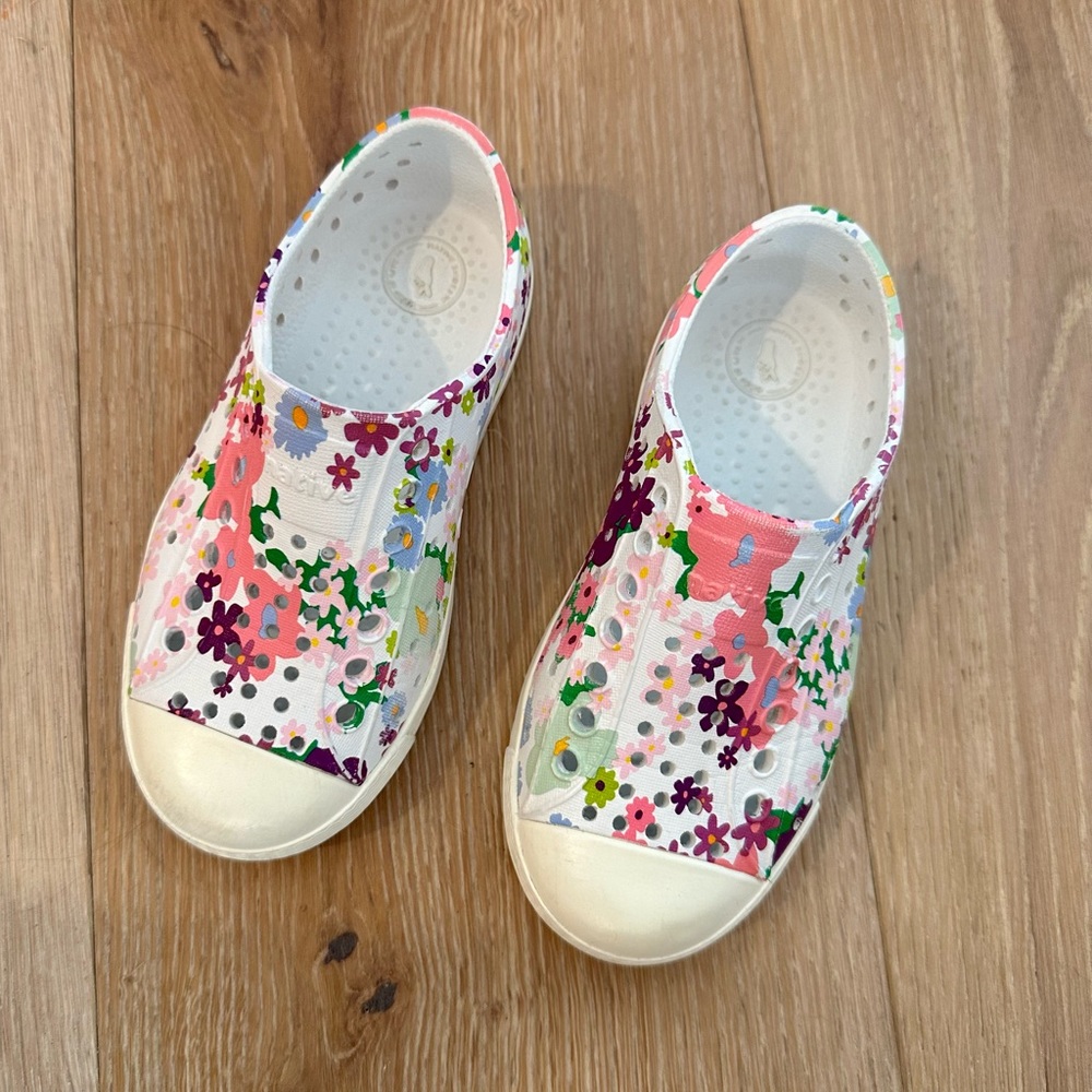 Native Jefferson Slip on Sneaker